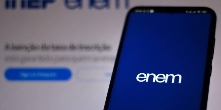 Isenção no Enem 2026: saiba quem tem direito e como solicitar