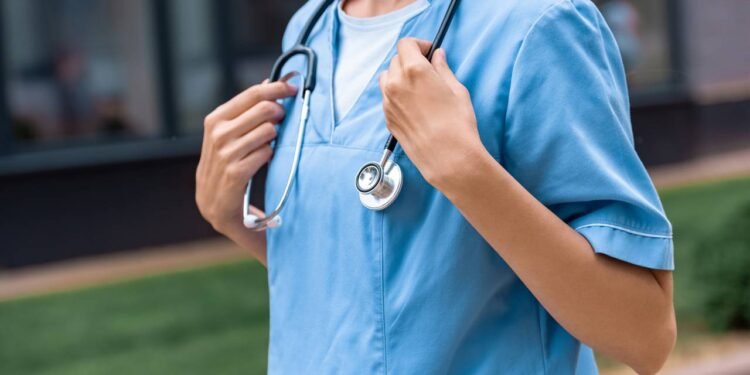 Saúde mental na faculdade: como o estudante de medicina lida com a pressão