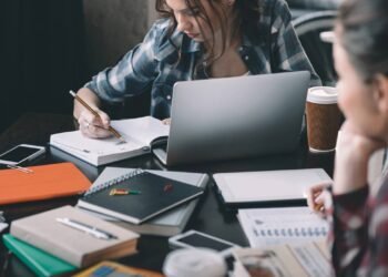 Estudantes precisam declarar o Imposto de Renda? Saiba