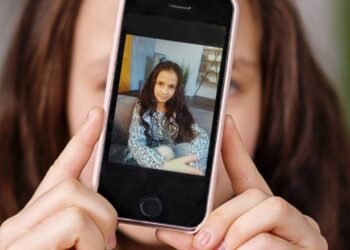 Como identificar se uma foto foi manipulada com IA