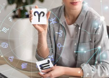 Horóscopo faz mal à saúde mental? O que a psicologia diz sobre o tema