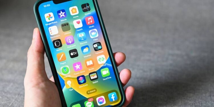 Vale a pena comprar um iPhone usado? 5 dicas para não errar na escolha