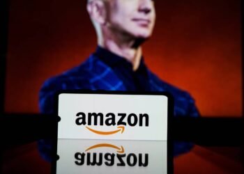 A fortuna de Jeff Bezos em 2026: o que dá para comprar com US$ 240 bilhões?