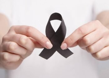 Luto e redes sociais: como lidar com a dor em um mundo hiperconectado