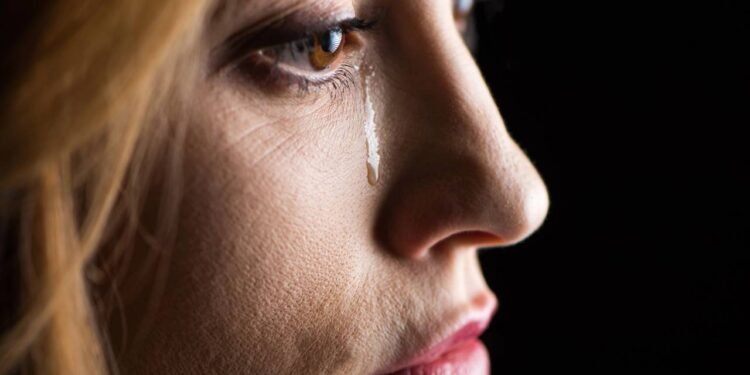 Sinais de um relacionamento abusivo: como identificar e pedir ajuda