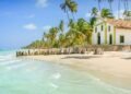 7 destinos no Nordeste para quem busca praias tranquilas e seguras