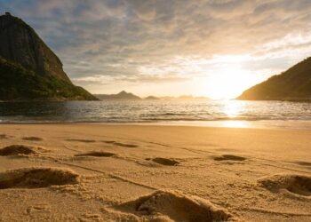 A PEC das praias ainda pode ser aprovada? Entenda a tramitação