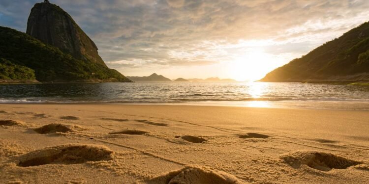 A PEC das praias ainda pode ser aprovada? Entenda a tramitação