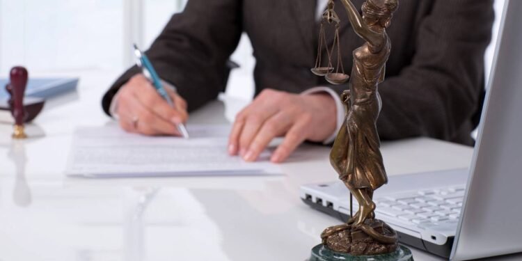 Como se tornar procurador: etapas e dicas para o concurso