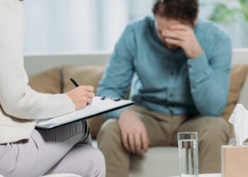 Saúde mental na TV: a responsabilidade da ficção ao retratar o tema