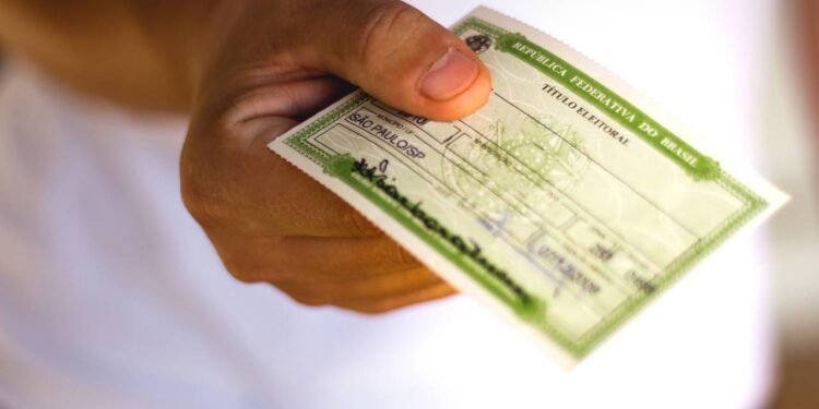 Não regularizou o título de eleitor? Veja as 5 consequências práticas