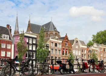 7 lugares incríveis para conhecer em Amsterdã, capital dos Países Baixos