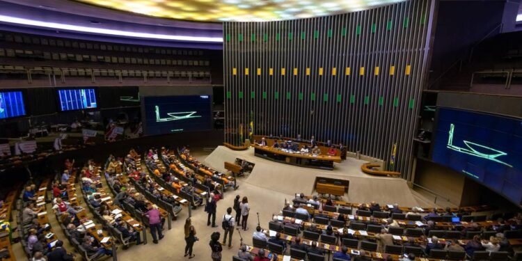 Redução da jornada para 40 horas: o que pode mudar