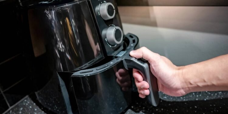 Erros na air fryer: o que você nunca deve colocar no eletrodoméstico
