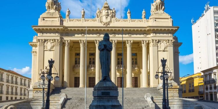 Relembre 5 grandes escândalos de corrupção que abalaram a Alerj
