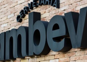 Como conseguir uma vaga na Ambev? Veja dicas para os processos seletivos
