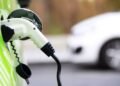 O carro elétrico polui menos? A verdade sobre o impacto ambiental