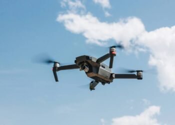 Piloto de drone: a profissão que tem salários de até R$ 15 mil