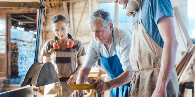 Como gerir empresas familiares e evitar conflitos entre gerações