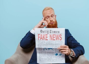 Como identificar fake news: 5 dicas de checagem profissional