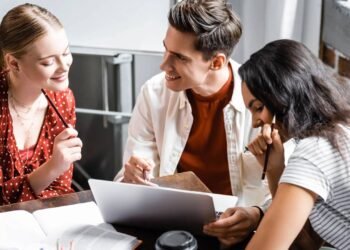 Como planejar a aposentadoria mesmo sendo jovem e ganhando pouco?