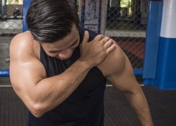 Dor no ombro: 5 sinais de alerta de que pode ser lesão no manguito
