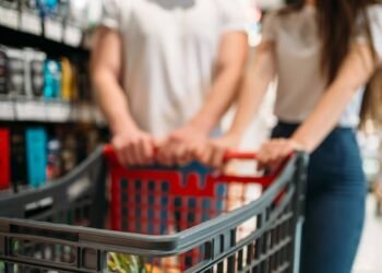 Menos trabalho, mais consumo? O impacto do fim do 6×1 na economia