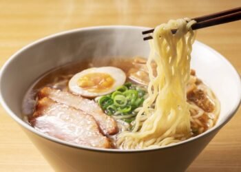 Caldos e sopas pelo mundo: uma viagem por sabores e tradições