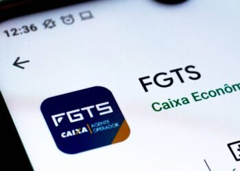 Alerta de golpe: nova fraude do FGTS usa SMS para roubar dados de vítimas