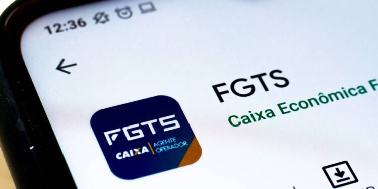 Saque-aniversário do FGTS: vale a pena? Entenda as vantagens e riscos