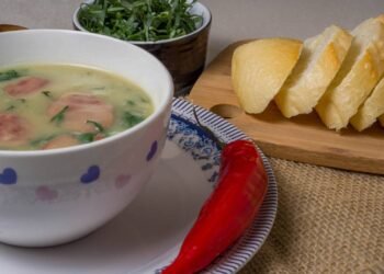 Receita de caldo verde: o passo a passo para um prato clássico de inverno