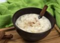 Como fazer a canjica perfeita para sua Festa Junina: receita da vovó