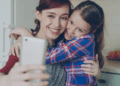 Ex pode proibir fotos dos filhos com novo parceiro? O que diz a lei
