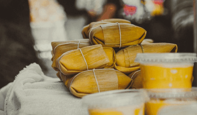 Pamonha e pequi: 5 pratos da culinária goiana para provar