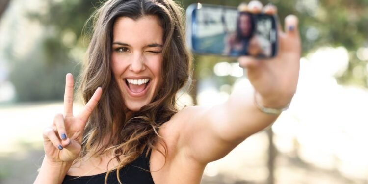 FaceApp e filtros: como a busca por um 'rosto perfeito' afeta a autoestima