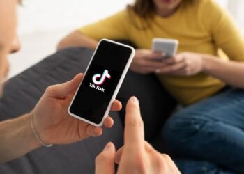 Por que o algoritmo do TikTok sabe exatamente do que você gosta?