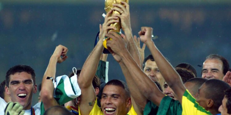 De Ronaldo a Kaká: por onde andam hoje os craques do penta de 2002?