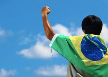 5 brasileiros com recordes incríveis e bizarros no Guinness Book