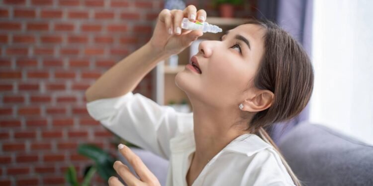 Perigos do colírio com corticoide: o risco de glaucoma e catarata