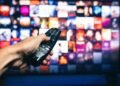 5 séries e filmes para entender a política brasileira se divertindo