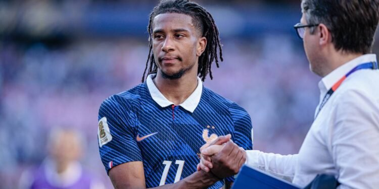 Imprensa francesa critica seleção após eliminação na Copa