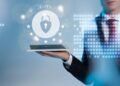 Como proteger sua identidade online e gerenciar sua pegada digital