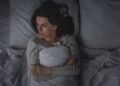 Insônia? 5 hábitos noturnos que podem estar roubando o seu sono