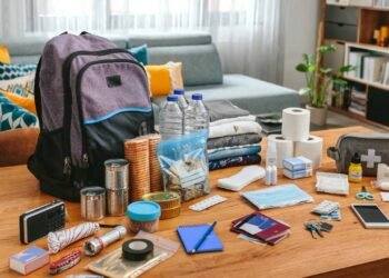 Como se preparar para um terremoto? Veja o kit de sobrevivência japonês
