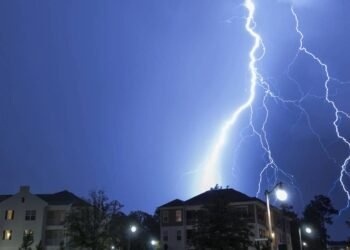 Vendavais em Santa Catarina: como se proteger e o que fazer depois