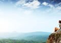 Vai viajar sozinha? 7 dicas de segurança essenciais para mulheres