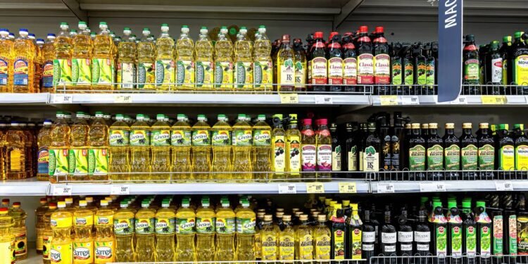 Consumidor pode processar empresa por vender azeite adulterado