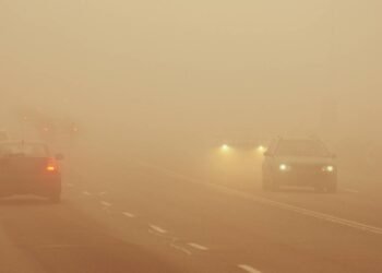 Como agir ao encontrar fumaça intensa de incêndio em estradas