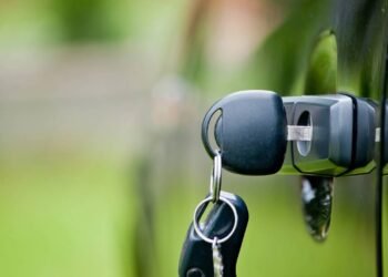 Ladrões usam alta tecnologia para furtar carros de luxo; saiba mais