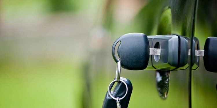 Ladrões usam alta tecnologia para furtar carros de luxo; saiba mais